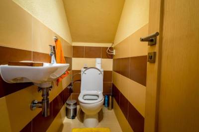 Samostatná toaleta, Vila Studienka, Vysoké Tatry