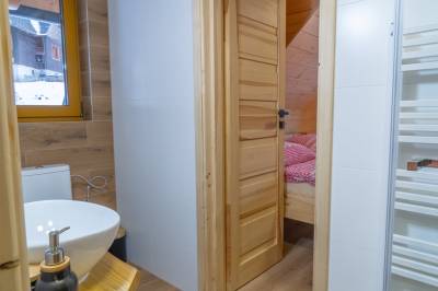 Apartmán so 4 spálňami - vybavenie kúpeľne, Chata Janko Oravice, Vitanová