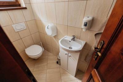 Samostatná toaleta, Chalupa Raj, Zázrivá