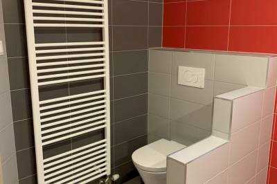 Kúpeľňa s toaletou, Vila Bikehouse, Veľká Lomnica