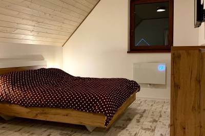 Spálňa s manželskou posteľou, Vila Svišťovka, Stará Lesná
