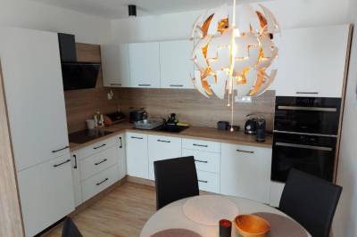 Plne vybavená kuchyňa s jedálenským sedením, Apartmán Filip - Pod Lesom, Vysoké Tatry