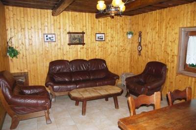 Obývačka s gaučovým a jedálenským sedením, Chata Husárik, Čadca