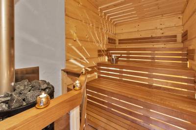 Sauna pre 9 osôb vykurovaná pecou na drevo, Wellness Horská Vílenka, Mýto pod Ďumbierom