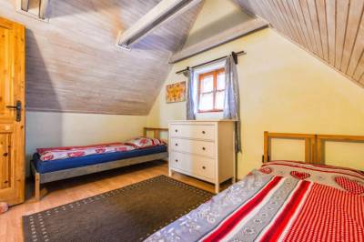 Spálňa s dvomi oddelenými posteľami, Chatka Telep, Detvianska Huta