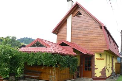 Exteriér ubytovania v Pieninách v obci Lesnica, Penzión Pieninka, Lesnica