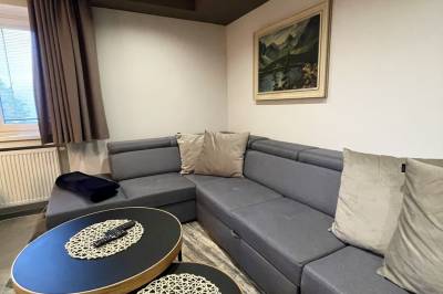 Obývačka s rozkladacou pohovkou, MARMOT Mountain Apartment, Vysoké Tatry
