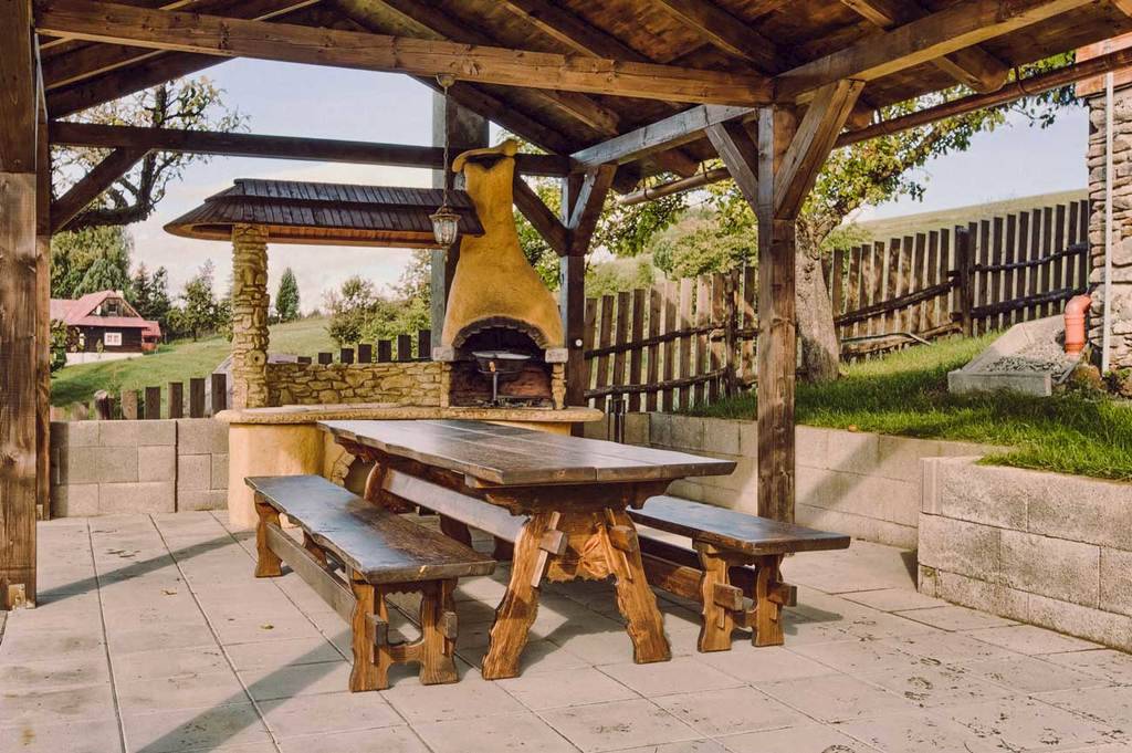 Terasa, Vrchársky dvor - Chalupa pod Dlhým grúňom, Drábsko