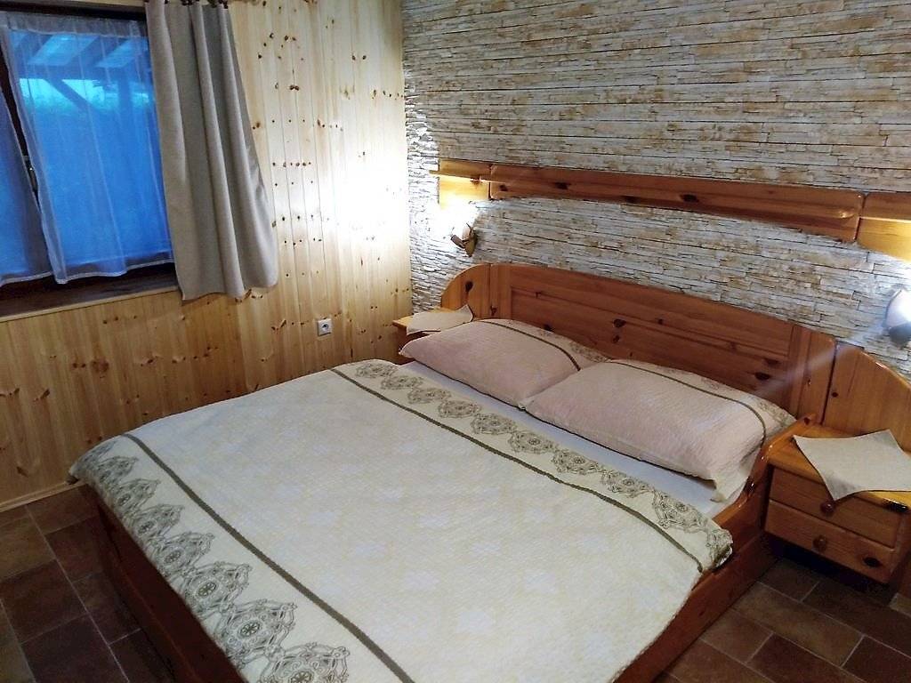 Spálňa, Chata Katka, Mýto pod Ďumbierom