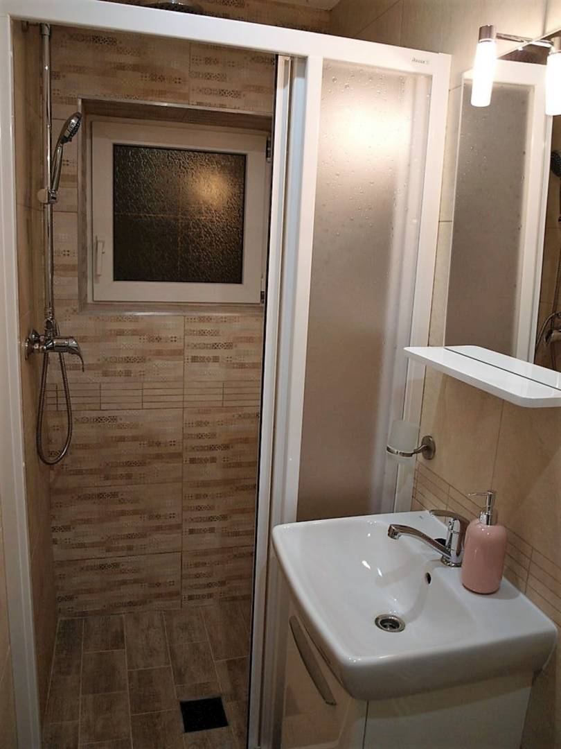 Kúpeľňa s toaletou, Chata Katka, Mýto pod Ďumbierom