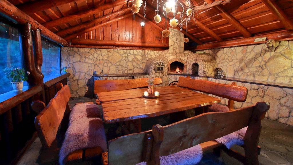 Terasa, Chata Zadedová, Oščadnica