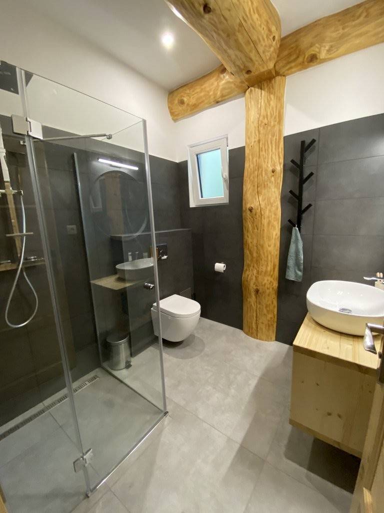 Kúpeľňa s toaletou, Zrub Ferrata, Martin
