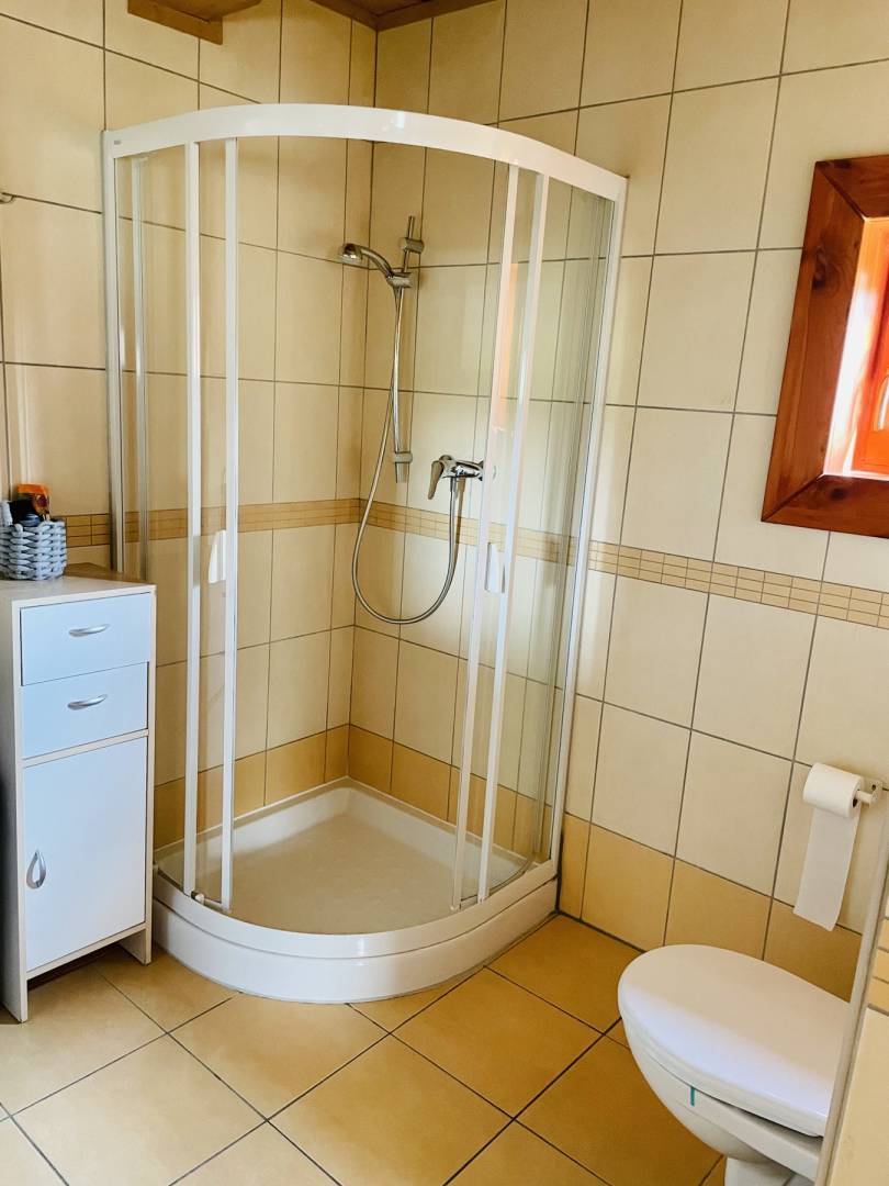 Kúpeľňa s toaletou, Drevenica Gloria, Malatíny