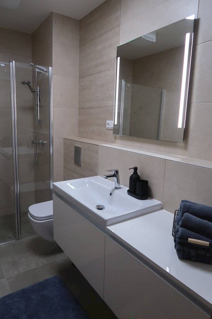 Kúpeľňa s toaletou, Apartmán Y12, Dolný Kubín