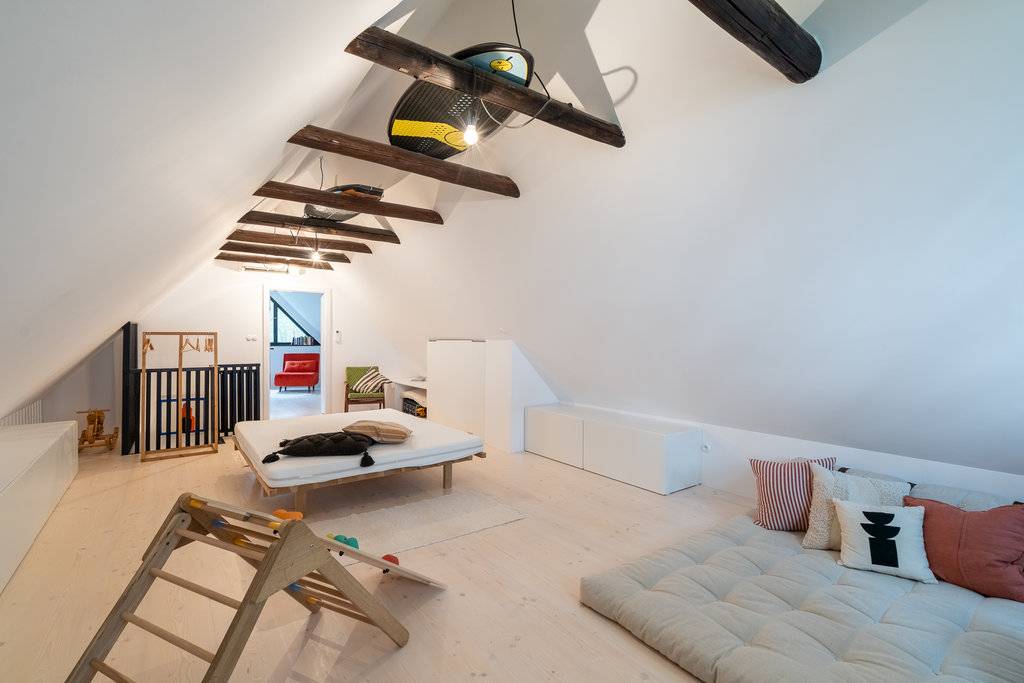 Spálňa, Hniezdo pri vode, Námestovo