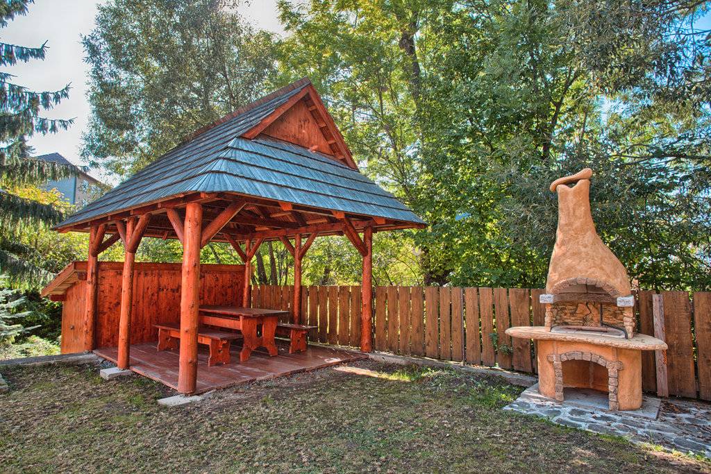 Terasa, Drevenica Hybe, Hybe