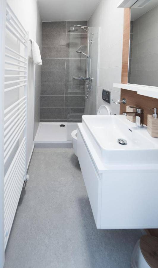 Kúpeľňa s toaletou, Villa Drosera, Pribylina