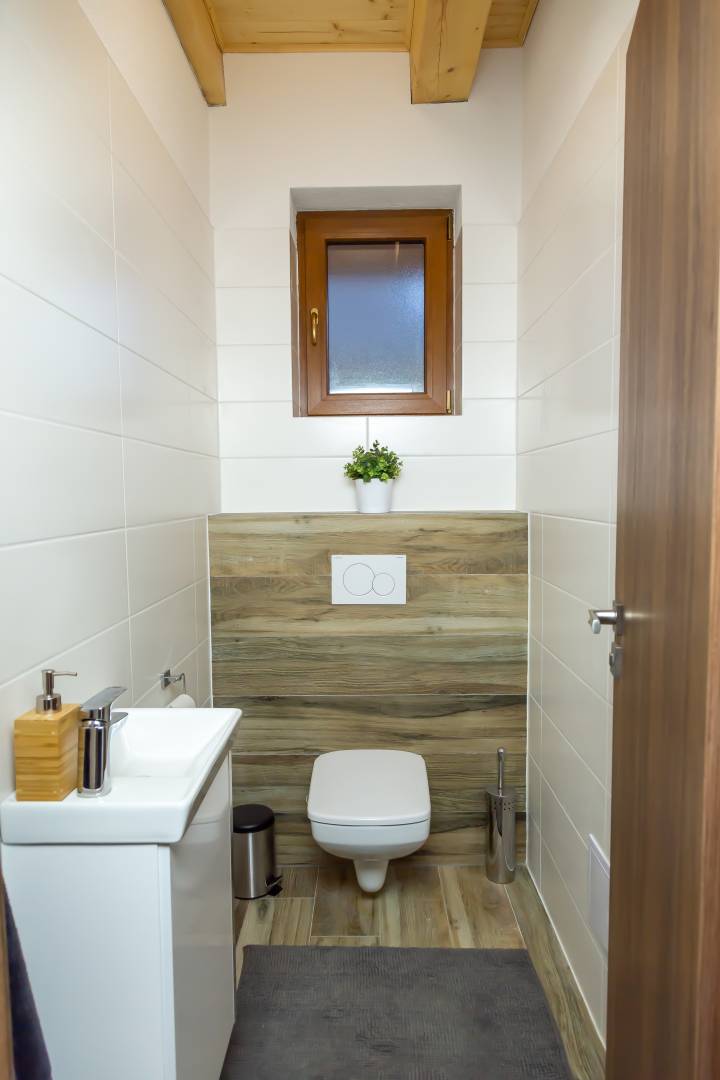 Kúpeľňa bez toalety, Chalet Laura, Stará Lesná