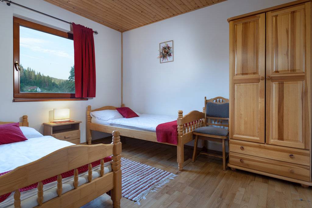 Spálňa, Chata Korcháň, Raková