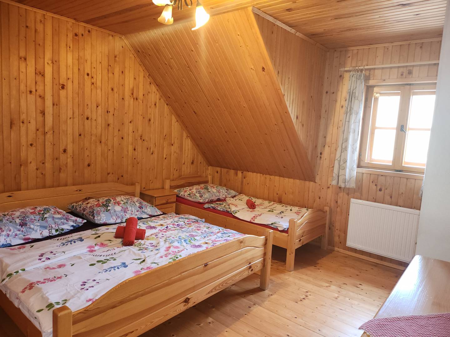 Spálňa, Drevenica Pri zvonici, Zázrivá