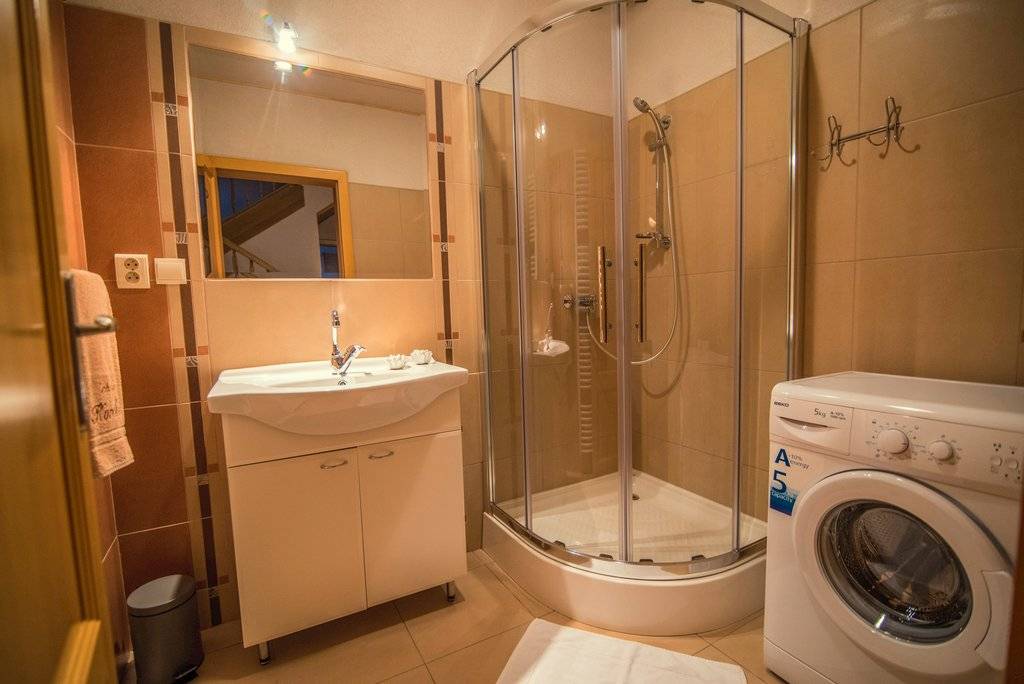 Kúpeľňa bez toalety, Chata Korcháň, Raková