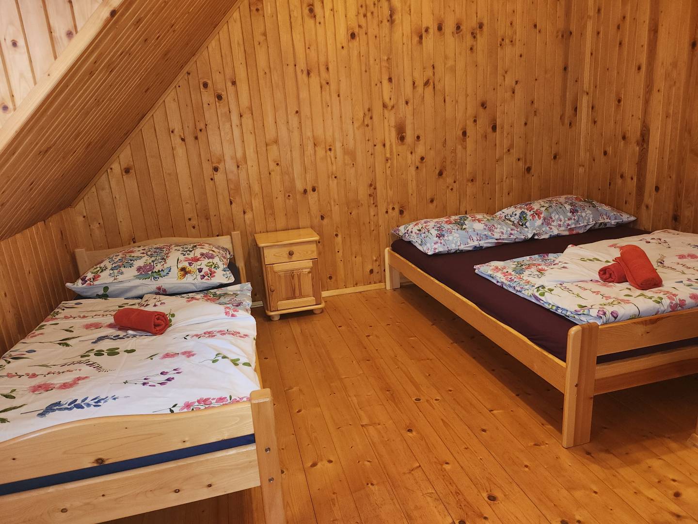 Spálňa, Drevenica Pri zvonici, Zázrivá