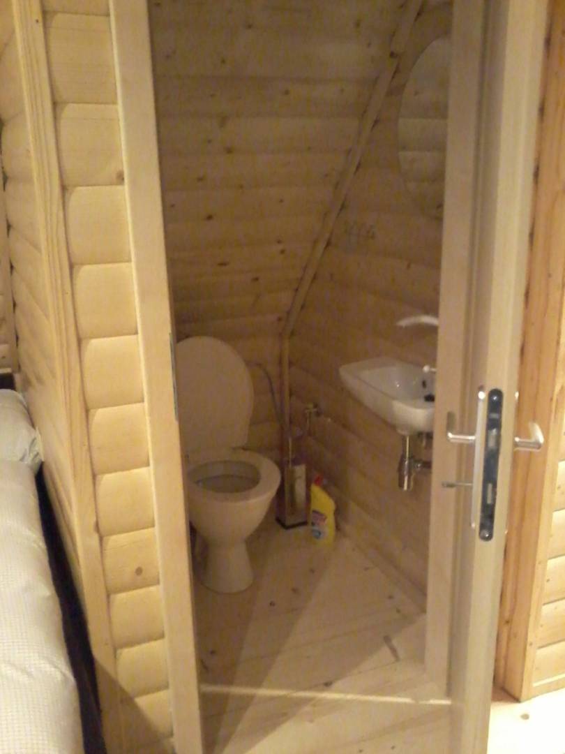 Samostatná toaleta, Chata SILVIA Jasenská dolina, Belá - Dulice