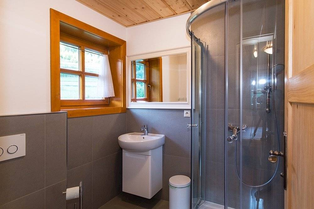 Kúpeľňa s toaletou, Chata Šuštiak, Terchová