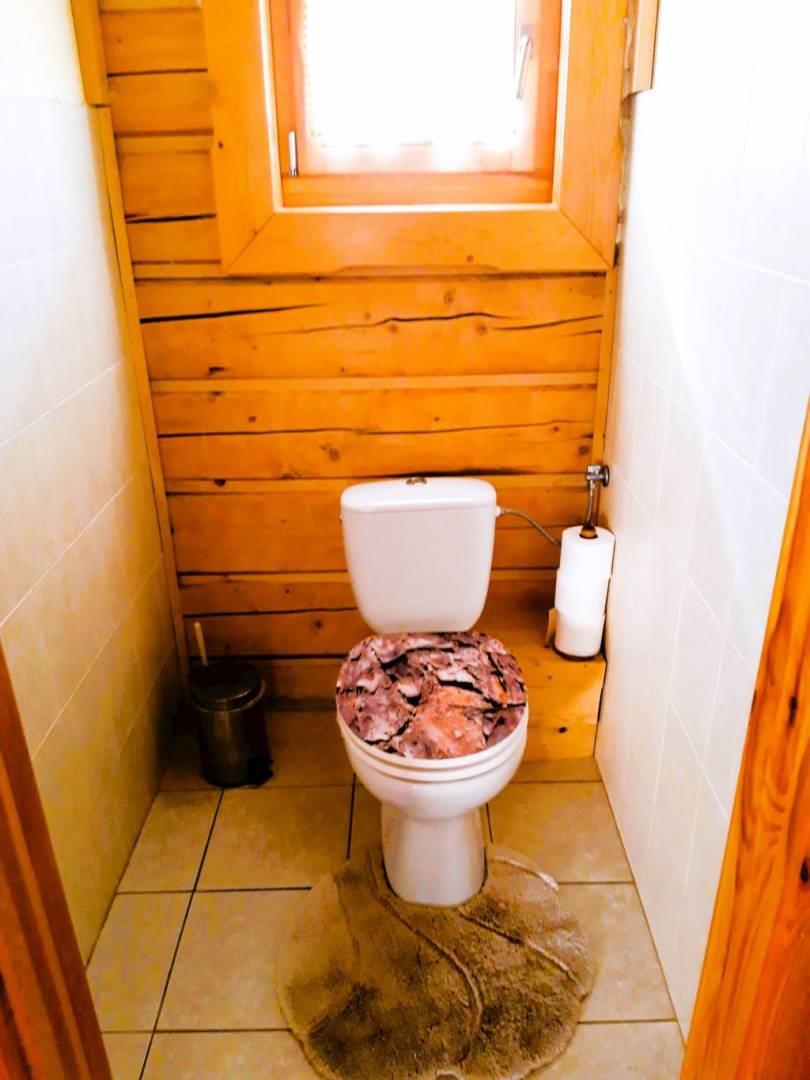 Samostatná toaleta, Chata Raj, Hrabušice