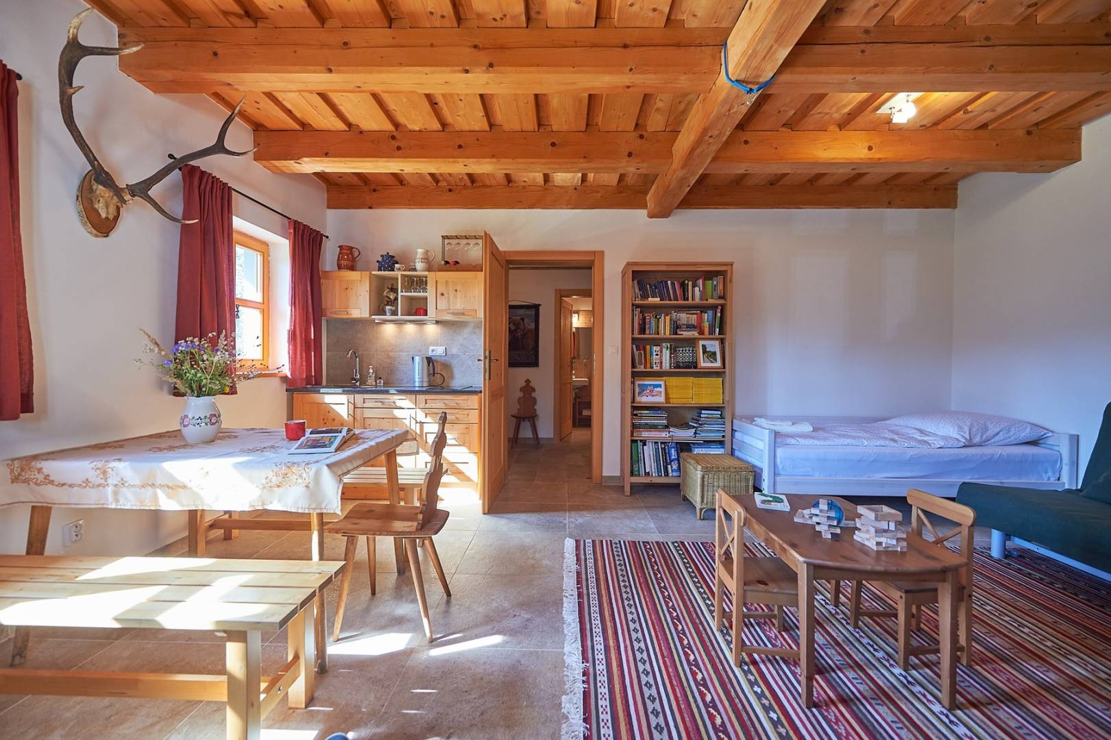 Obývačka, Lubka Lodge, Lučatín