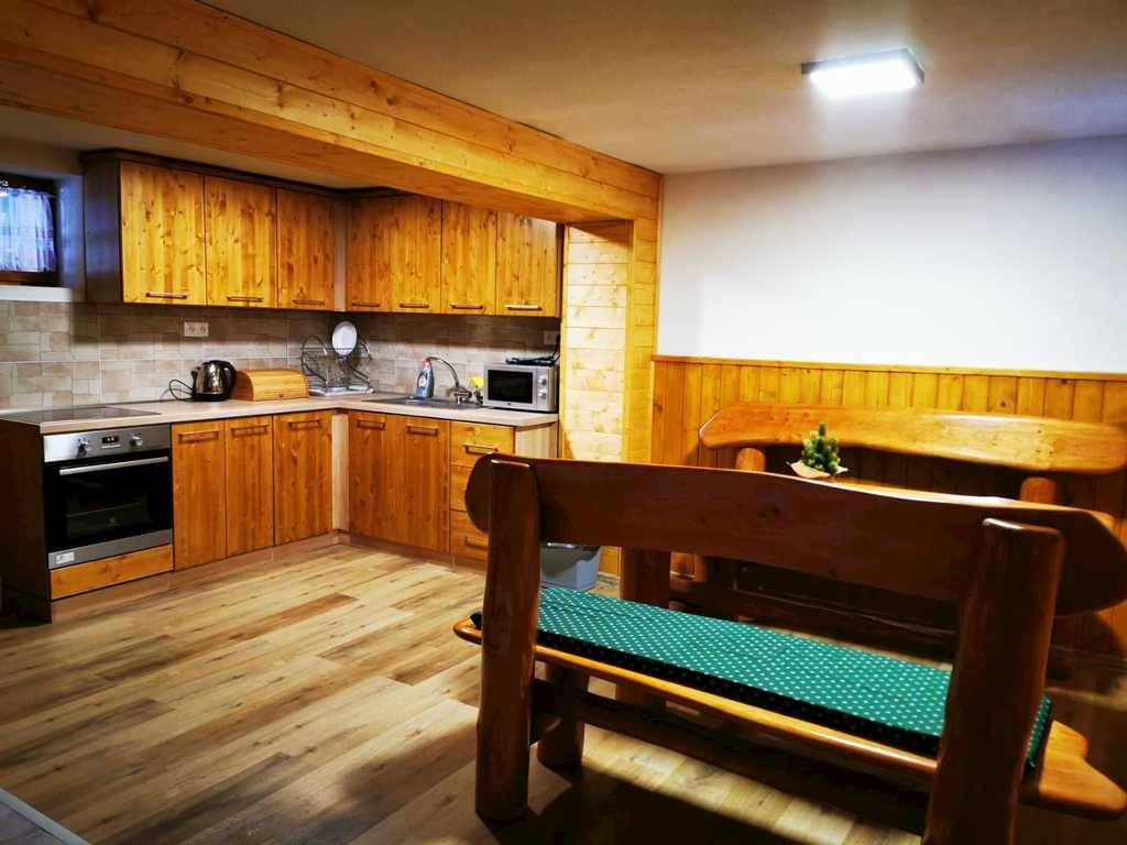 Kuchyňa, Chata Krpáčovo 3780, Horná Lehota