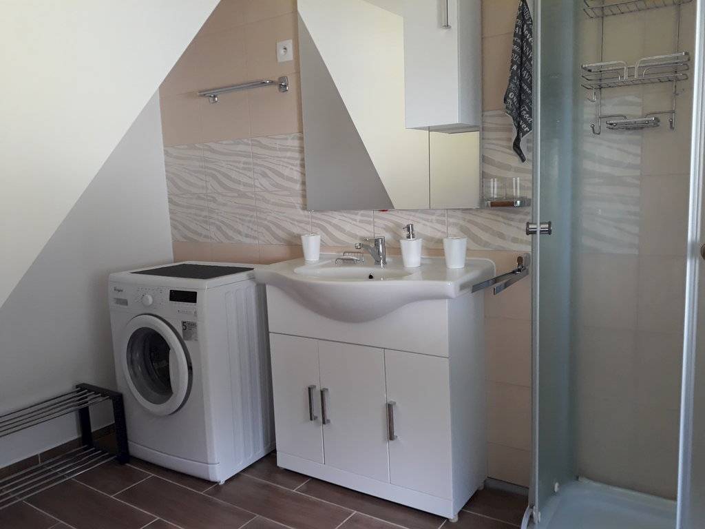 Kúpeľňa s toaletou, Chata Stred Kubínska hoľa, Dolný Kubín