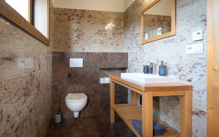 Kúpeľňa s toaletou, Chata Dodo Závažná Poruba, Závažná Poruba