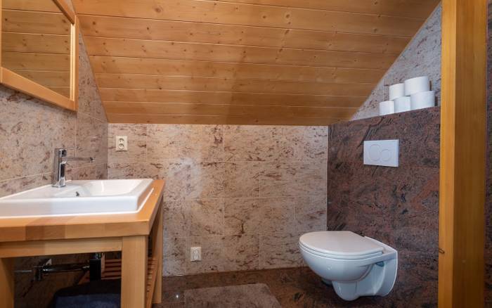 Kúpeľňa s toaletou, Chata Dodo Závažná Poruba, Závažná Poruba
