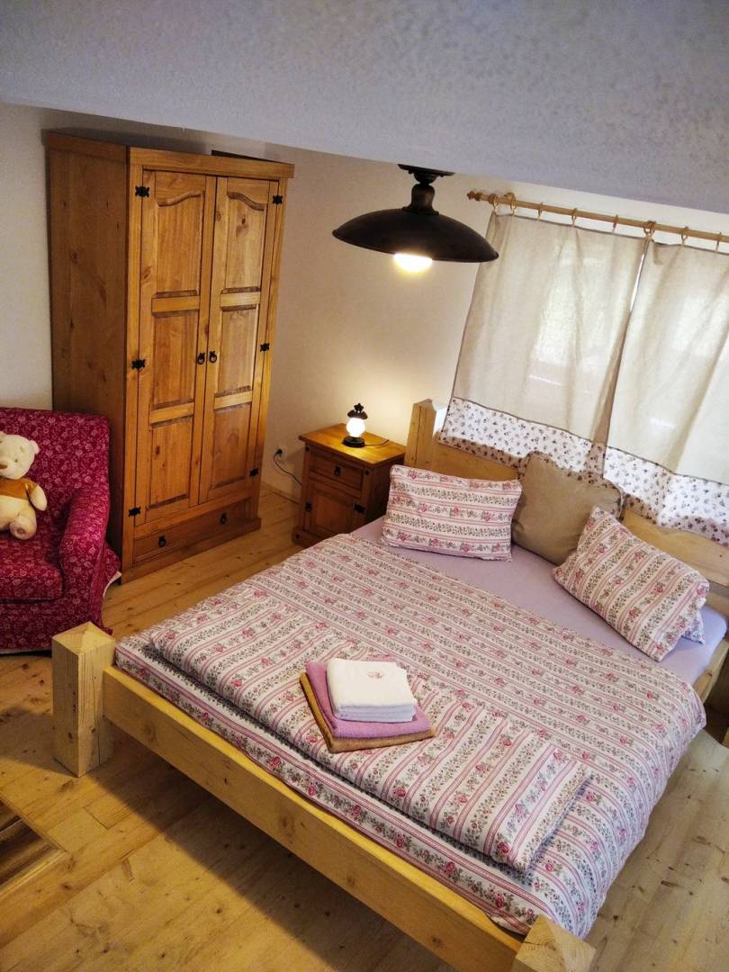 Spálňa, Chalupa na Zelenej lúke, Hriňová