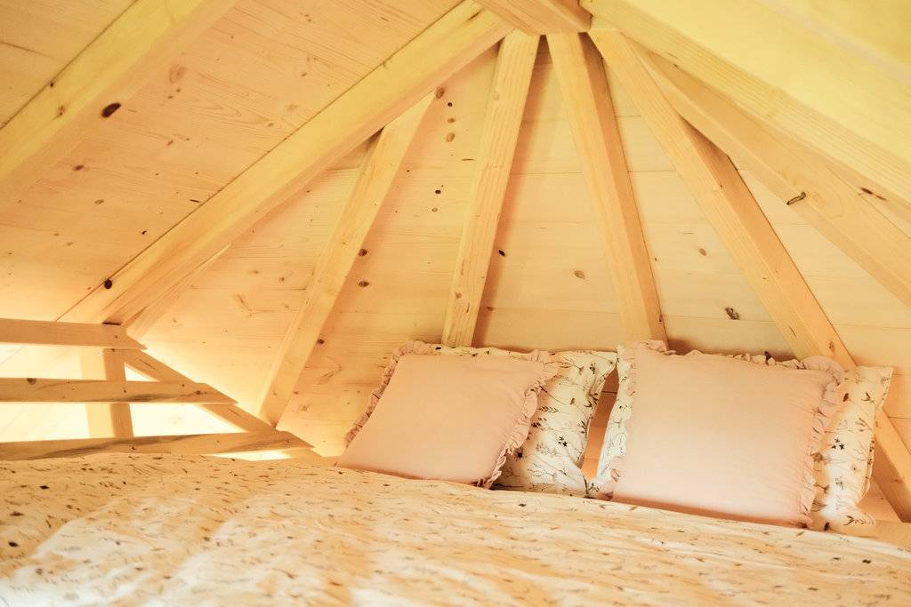 Spálňa, TREEHOUSE POD LESOM, Muráň