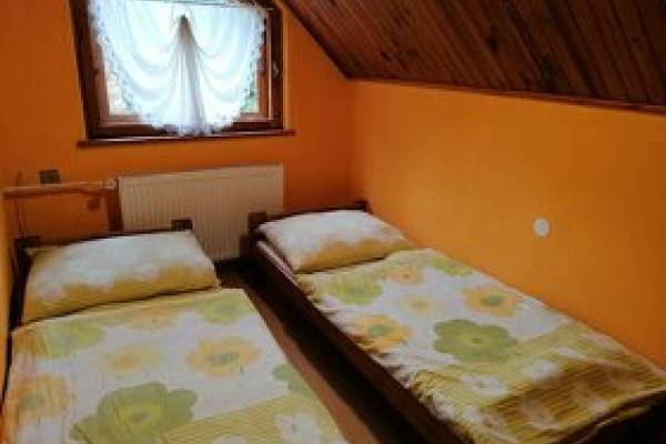 Spálňa, Chata pri lese, Veľké Pole