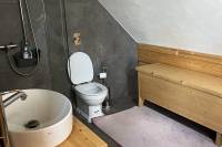Kúpeľňa s toaletou, Chalupa u Golisov, Zákopčie