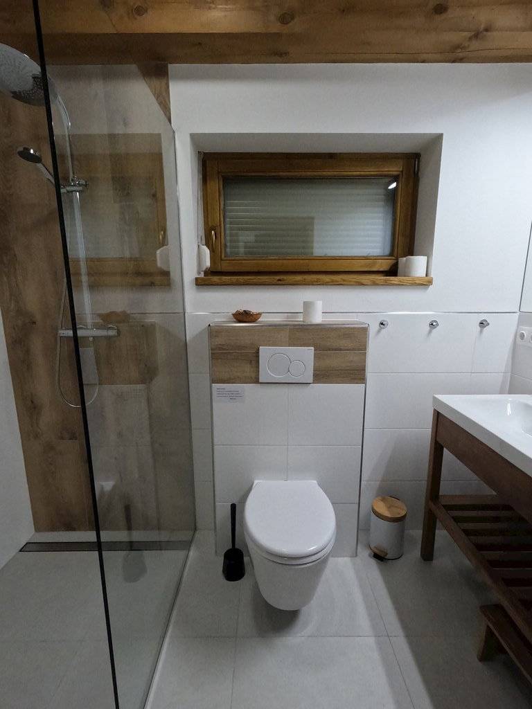 Kúpeľňa s toaletou, Chata Mirabell, Dolný Kubín