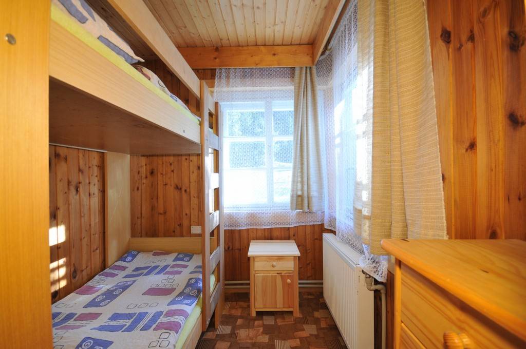 Spálňa, Chata Lieska, Horná Lehota