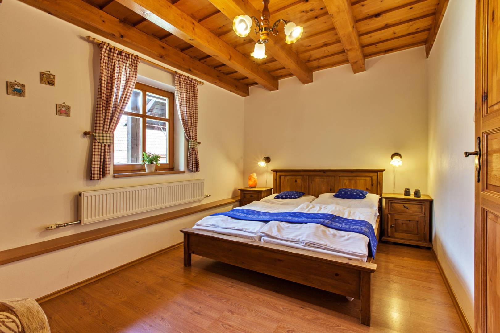 Spálňa, Chata Zinka, Mýto pod Ďumbierom