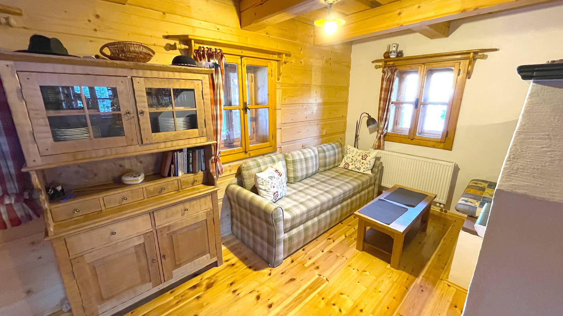 Obývačka, Chalupa pod lipou, Zázrivá