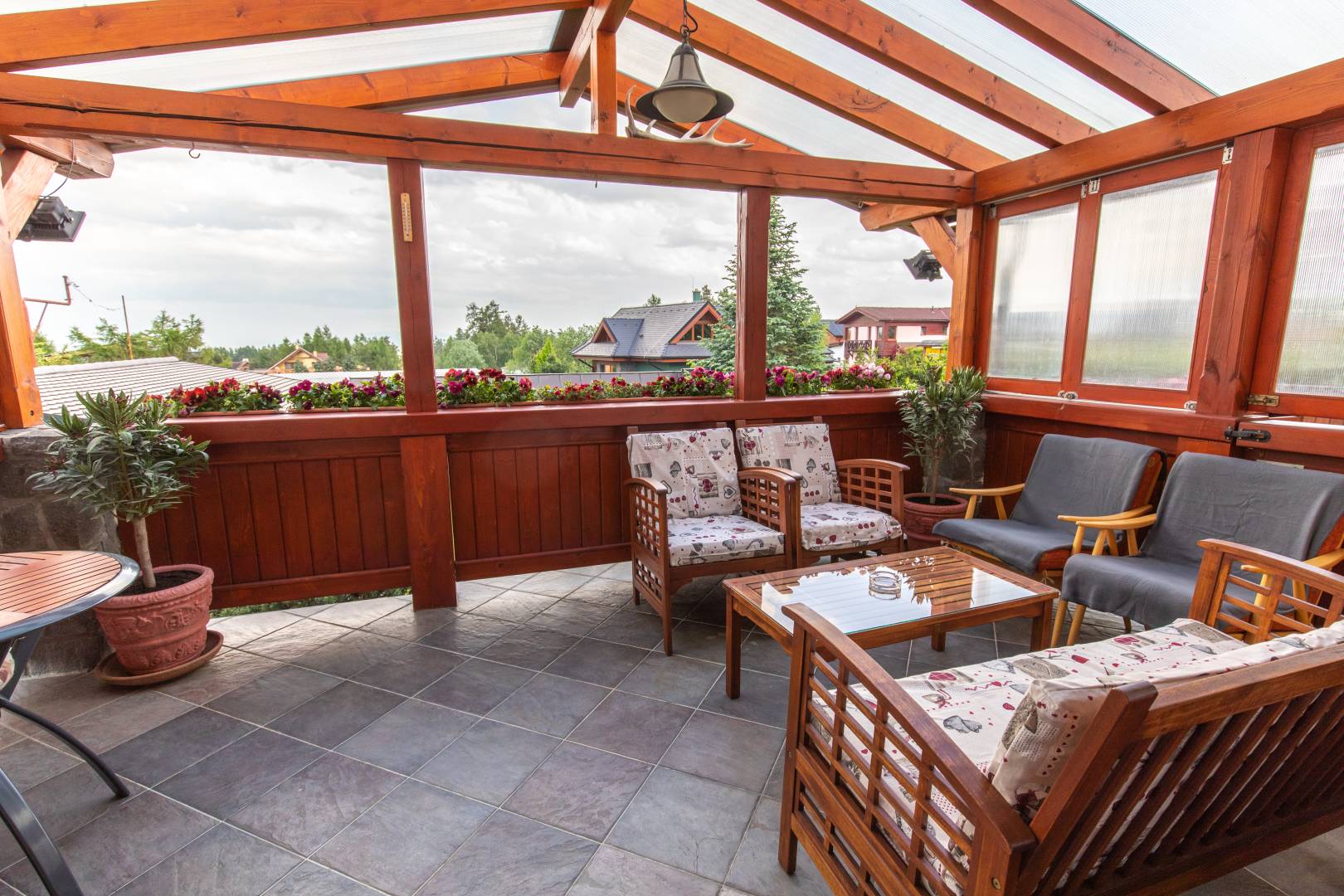 Terasa, Tatryhome - dom, Veľký Slavkov