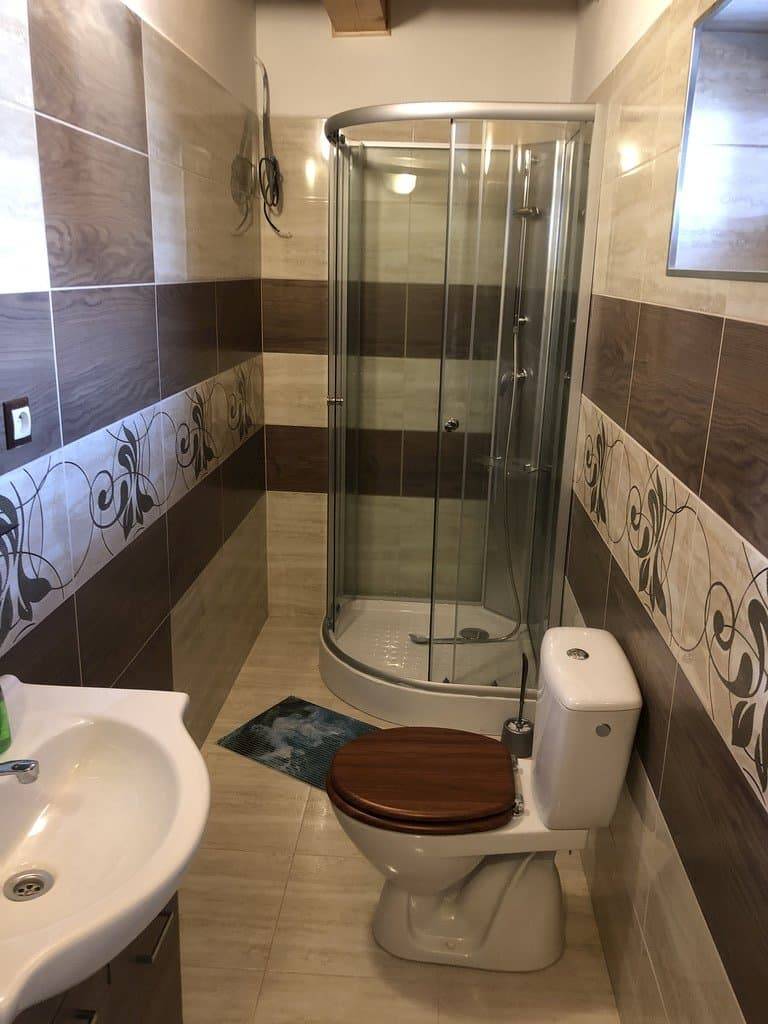 Kúpeľňa s toaletou, Drevenica Viktória, Liptovská Osada