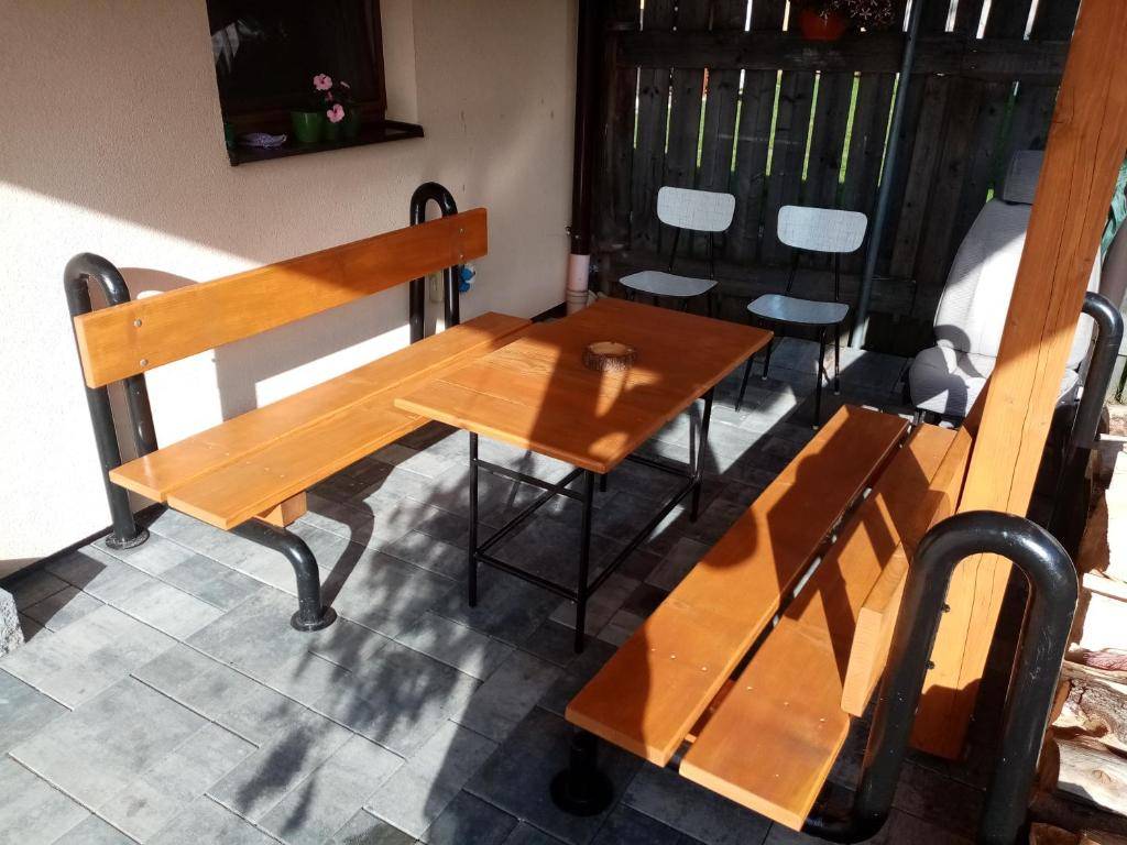 Terasa, Domek, Reľov