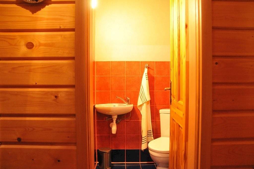 Samostatná toaleta, Drevenica na Liptove, Liptovské Sliače