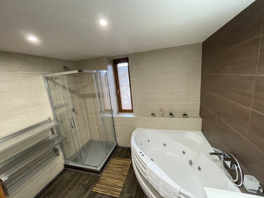 Kúpeľňa bez toalety, Ski &amp; Sun B9, Liptovský Mikuláš