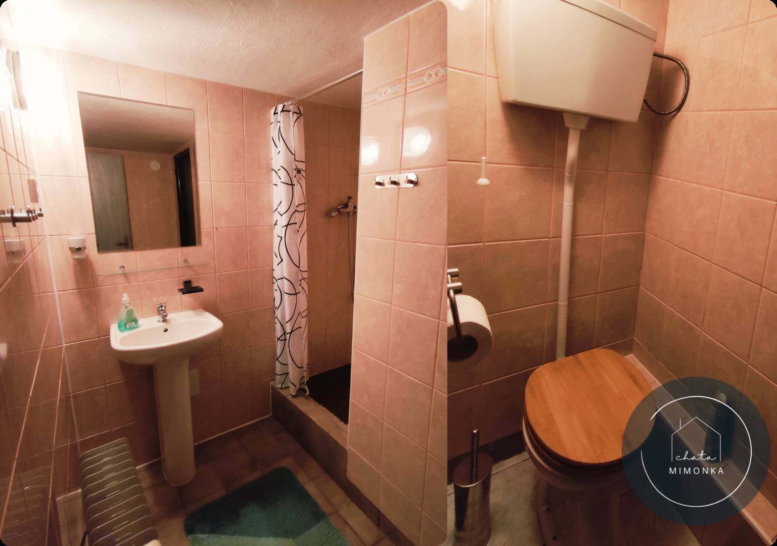 Kúpeľňa bez toalety, Chata MIMONKA, Dedinky