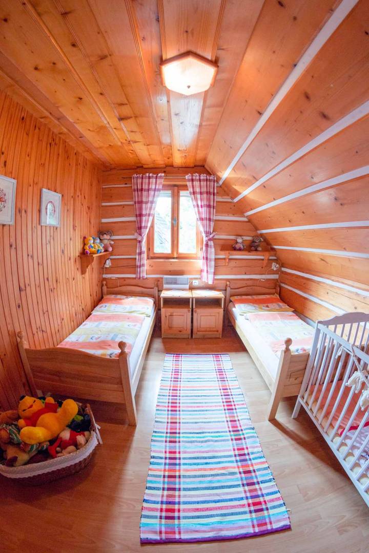 Spálňa, Goralská Drevenica, Osturňa