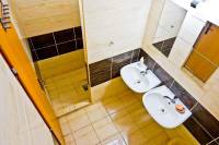 Kúpeľňa bez toalety, Chata Husín, Hontianske Nemce